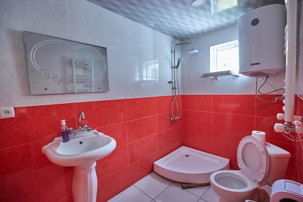 Sweetnight Hotel Mestia Kültér fotó